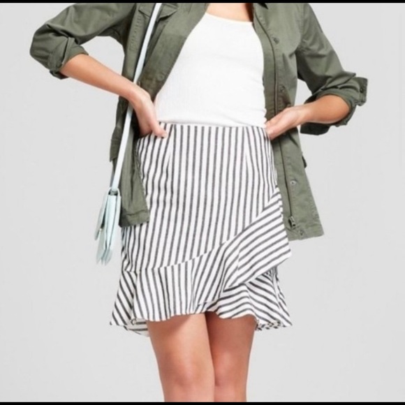 a new day Dresses & Skirts - A New Day Black and White Ruffled Mini Skirt